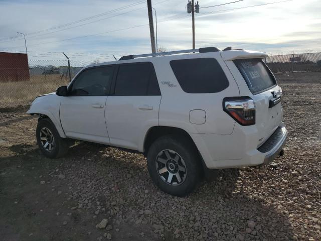 Изображение 2 2018 TOYOTA 4RUNNER SR5/SR5 PREMIUM 2018 с VIN JTEBU5JR1J5590703