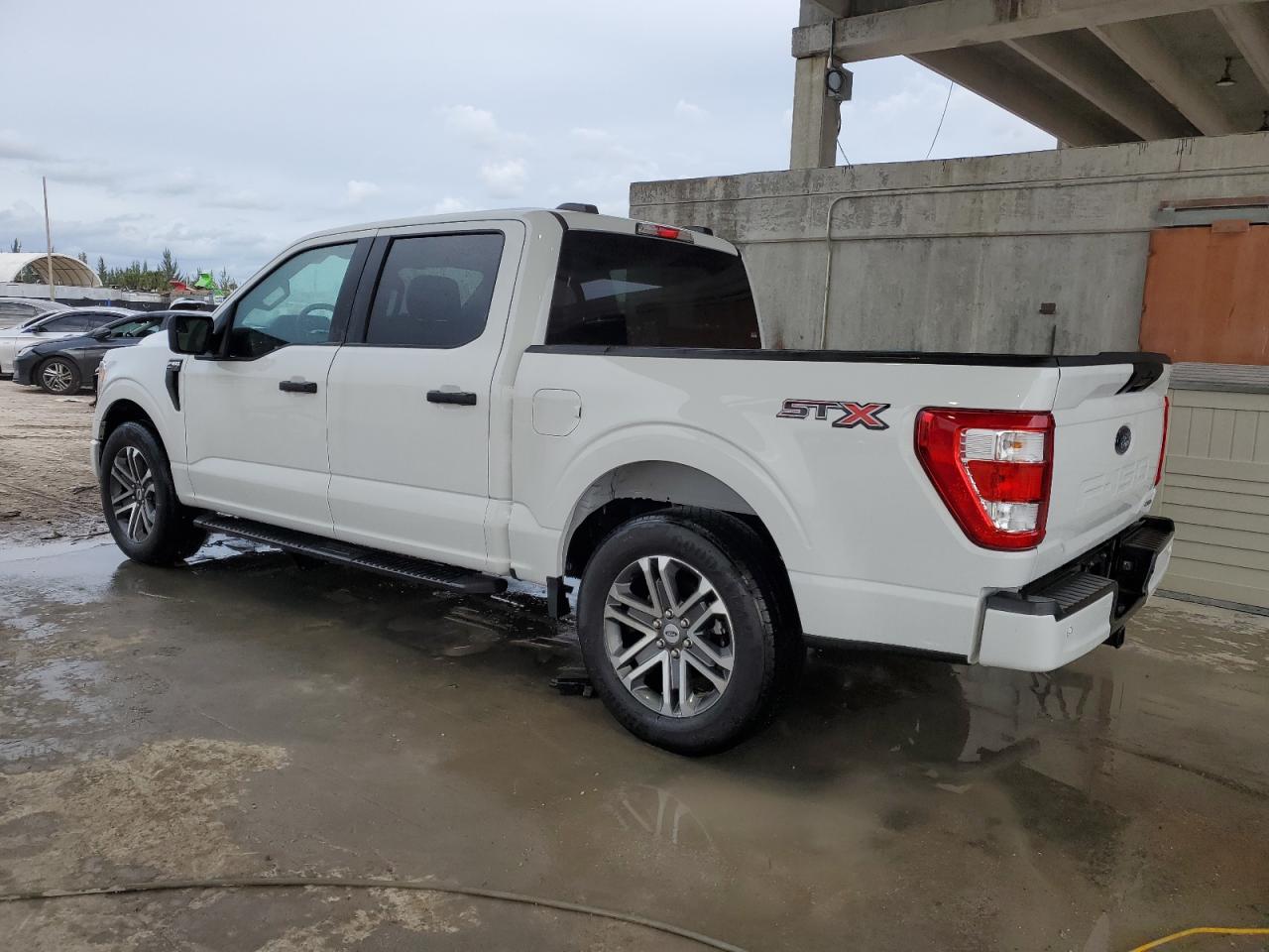 Obraz 2 z 2021 FORD F150 SUPERCREW 2021 z VIN 1FTEW1CP7MFC59218