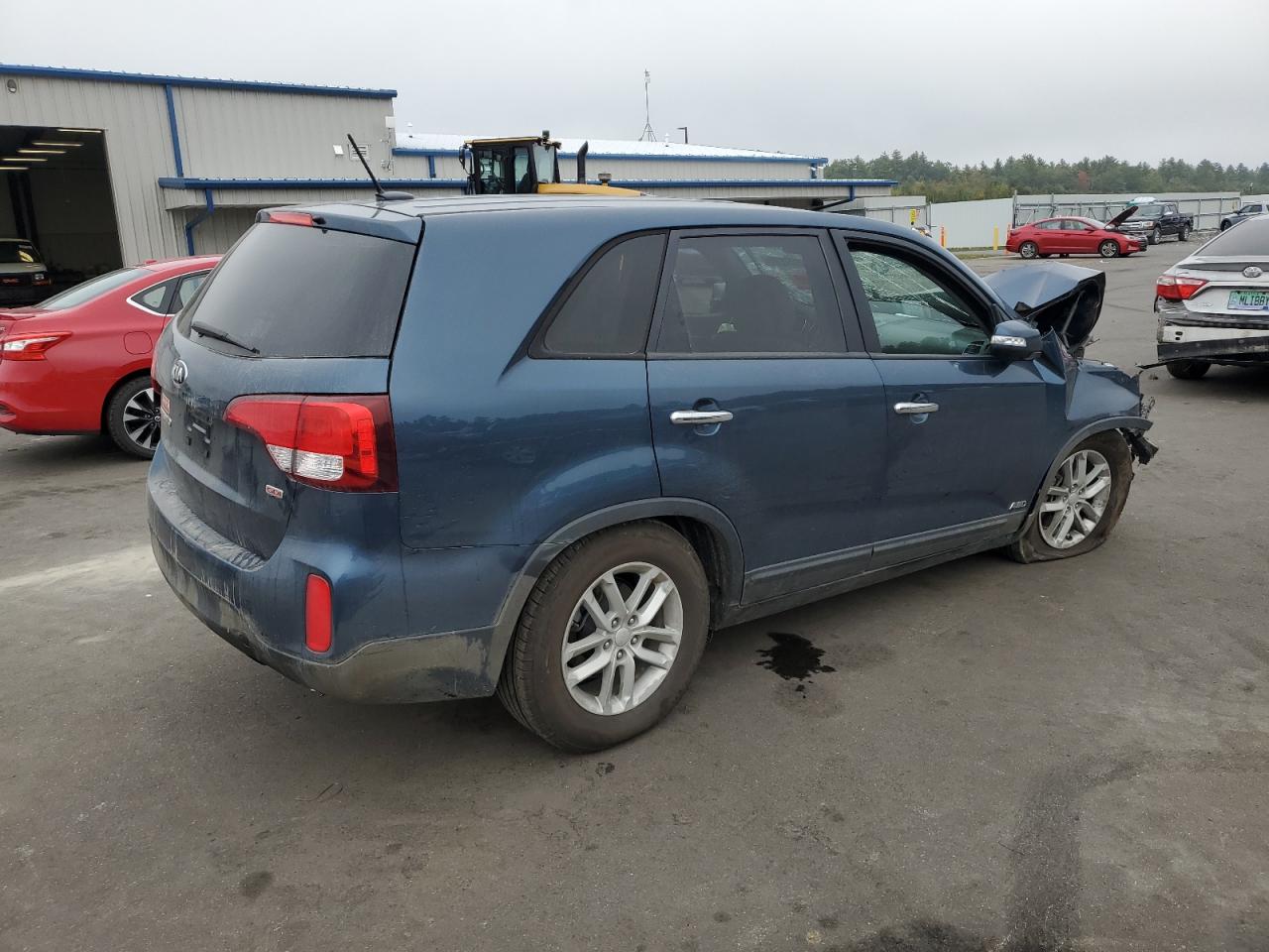 Obraz 3 z 2015 KIA SORENTO LX 2015 z VIN 5XYKTCA6XFG555268