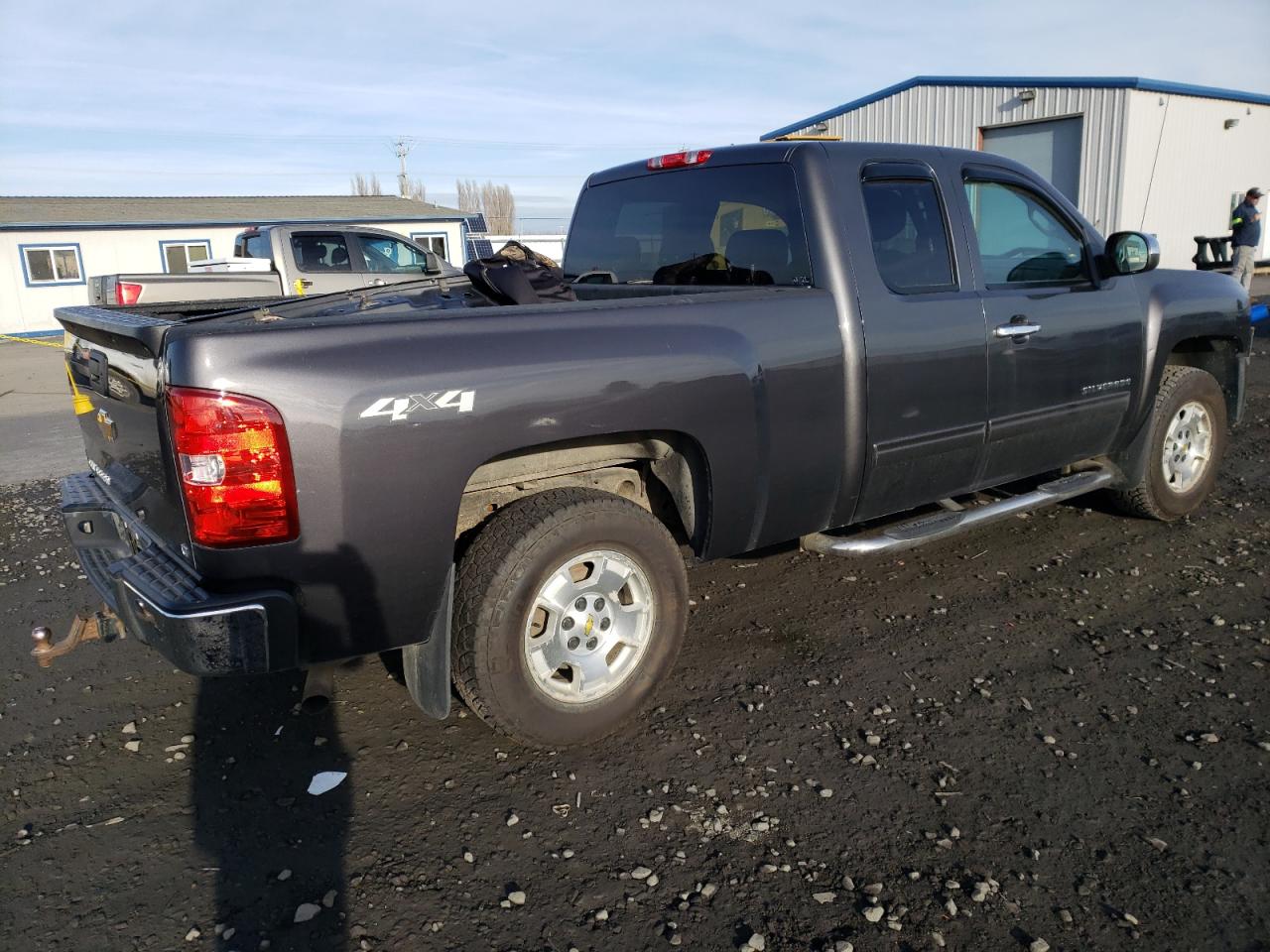 Изображение 3 2011 CHEVROLET SILVERADO K1500 LT 2011 с VIN 1GCRKSE30BZ282204