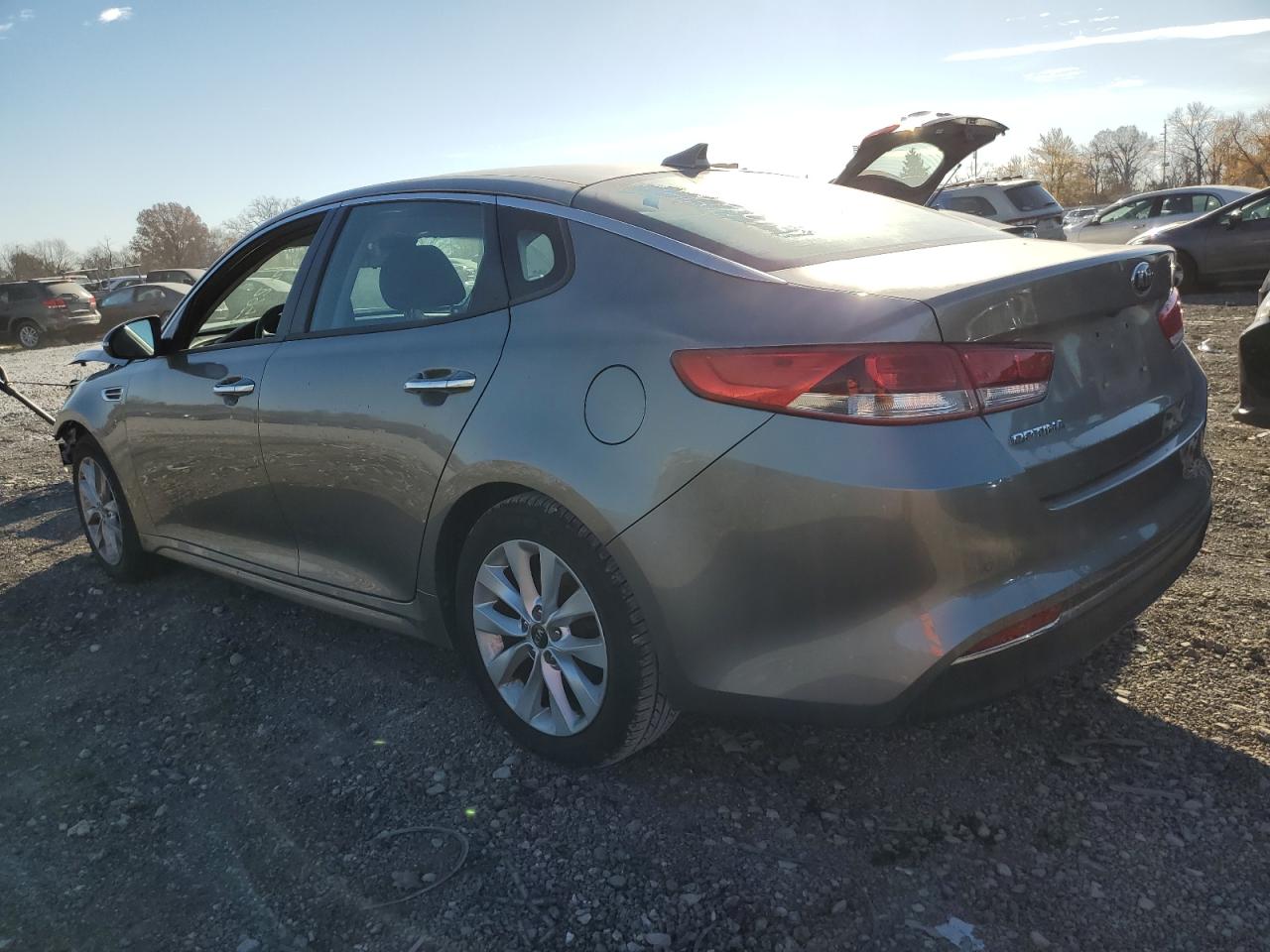 Image 2 of 2018 KIA OPTIMA LX 2018 with VIN 5XXGT4L38JG256244