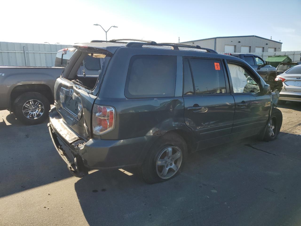 Image 3 of 2006 HONDA PILOT EX 2006 with VIN 2HKYF18486H550220
