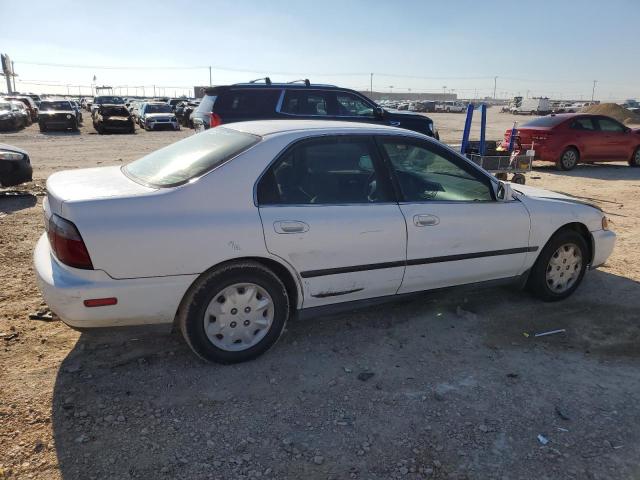 Изображение 3 1997 HONDA ACCORD LX 1997 с VIN 1HGCD563XVA208454