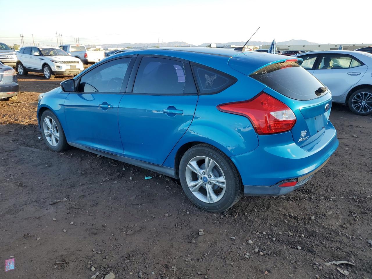 Изображение 2 2013 FORD FOCUS SE 2013 с VIN 1FADP3K23DL280827