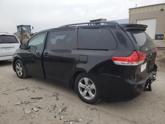 Изображение 2 2013 TOYOTA SIENNA LE 2013 с VIN 5TDKK3DC3DS327861