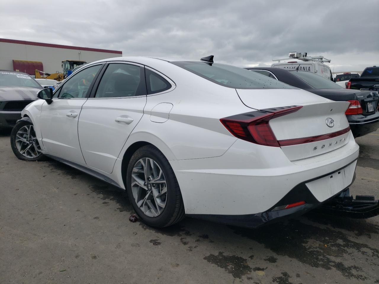 Image 2 of 2023 HYUNDAI SONATA SEL 2023 with VIN KMHL64JA1PA253077