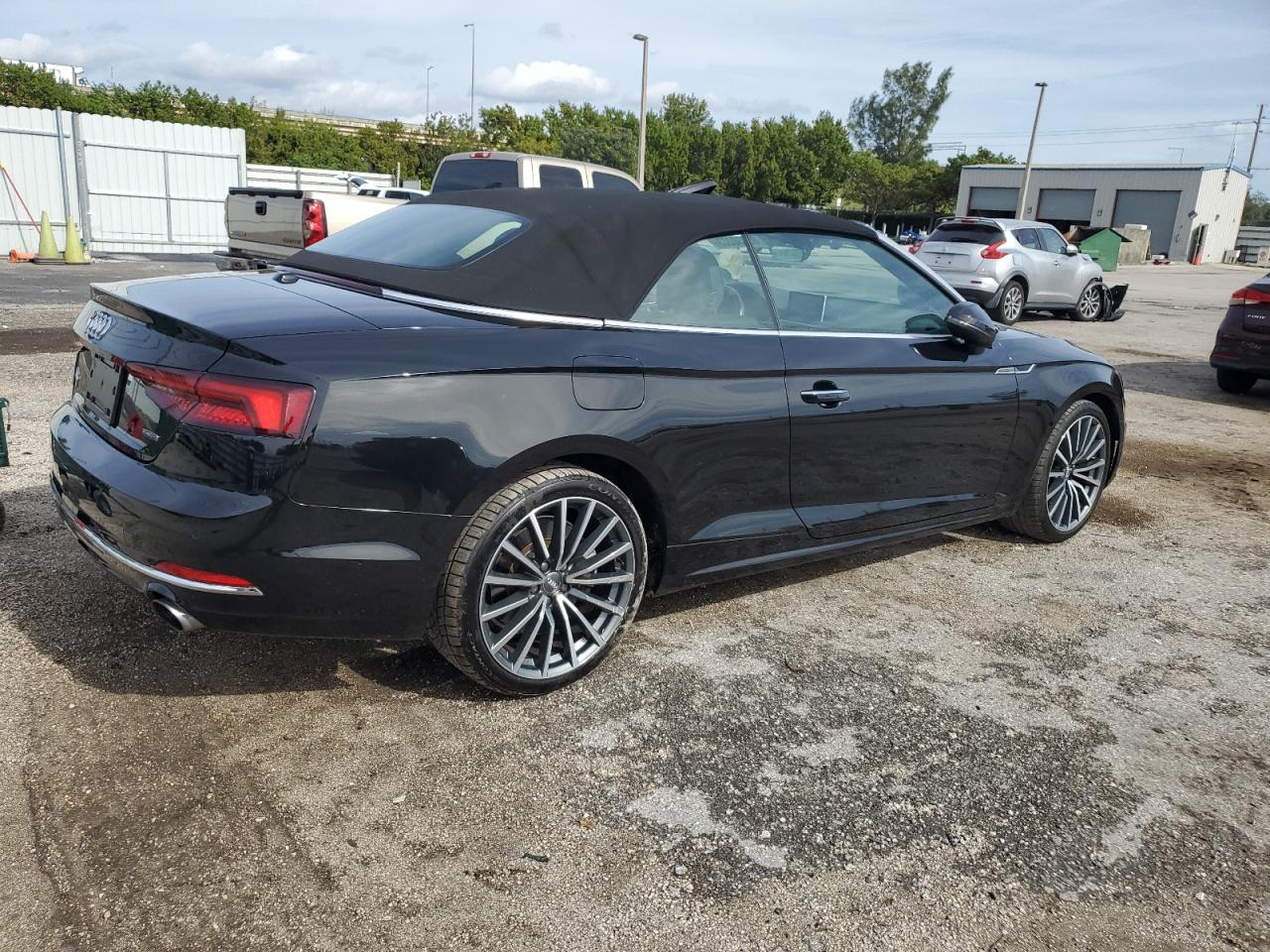 Obraz 3 z 2019 AUDI A5 PREMIUM PLUS 2019 z VIN WAUYNGF54KN010260