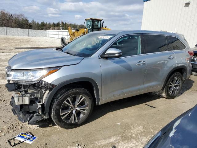 Изображение 1 2018 TOYOTA HIGHLANDER LE 2018 с VIN 5TDZZRFHXJS285688