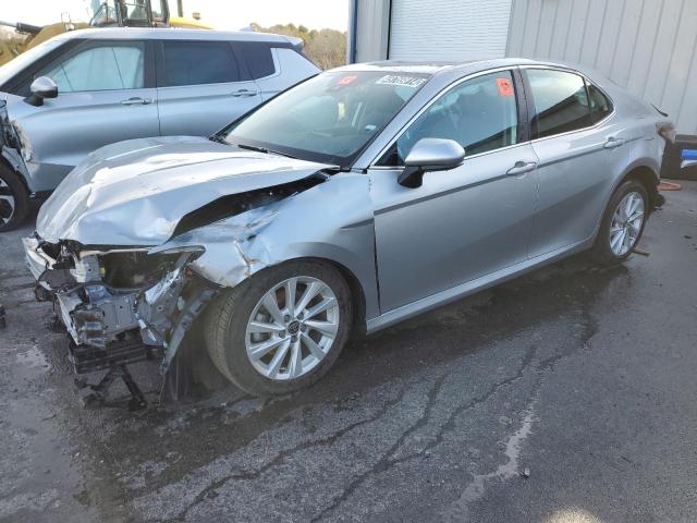Obraz 1 z 2022 TOYOTA CAMRY LE 2022 z VIN 4T1C11AKXNU646397