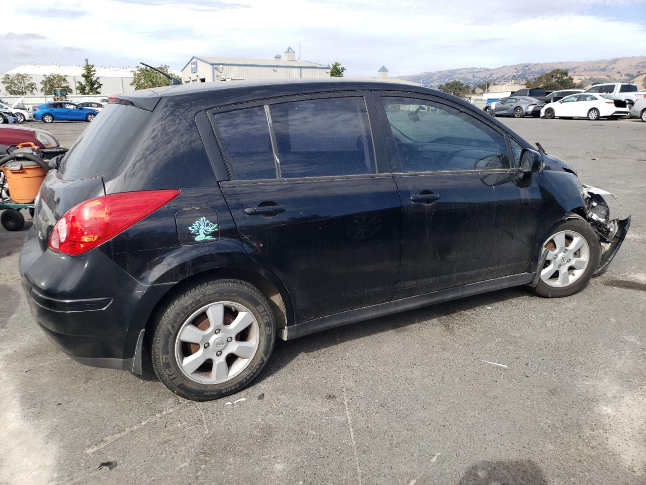 Image 3 of 2007 NISSAN VERSA S 2007 with VIN 3N1BC13E87L409733