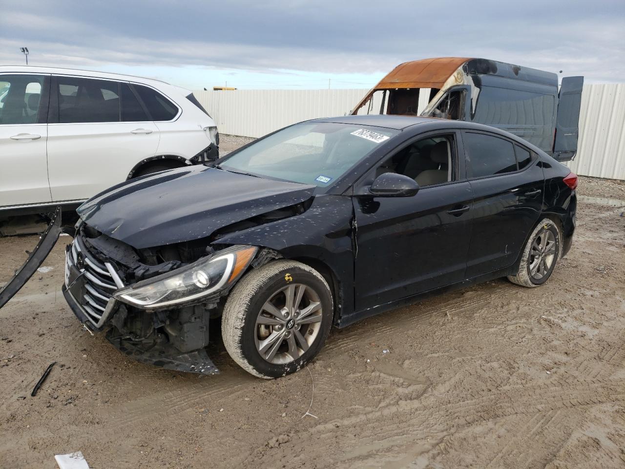 Obraz 1 z 2017 HYUNDAI ELANTRA SE 2017 z VIN KMHD84LF2HU156249