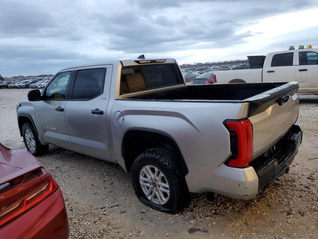 Image 2 of 2022 TOYOTA TUNDRA CREWMAX SR 2022 with VIN 5TFLA5DB4NX011567