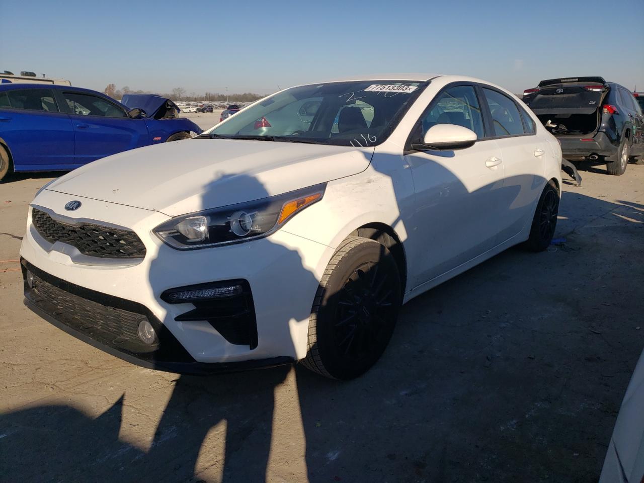 Obraz 1 z 2019 KIA FORTE FE 2019 z VIN 3KPF24AD8KE022383