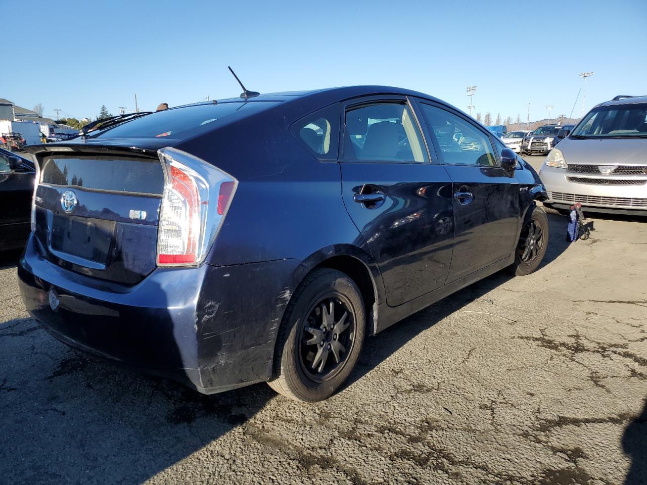 Изображение 3 2012 TOYOTA PRIUS  2012 с VIN JTDKN3DU3C1612149