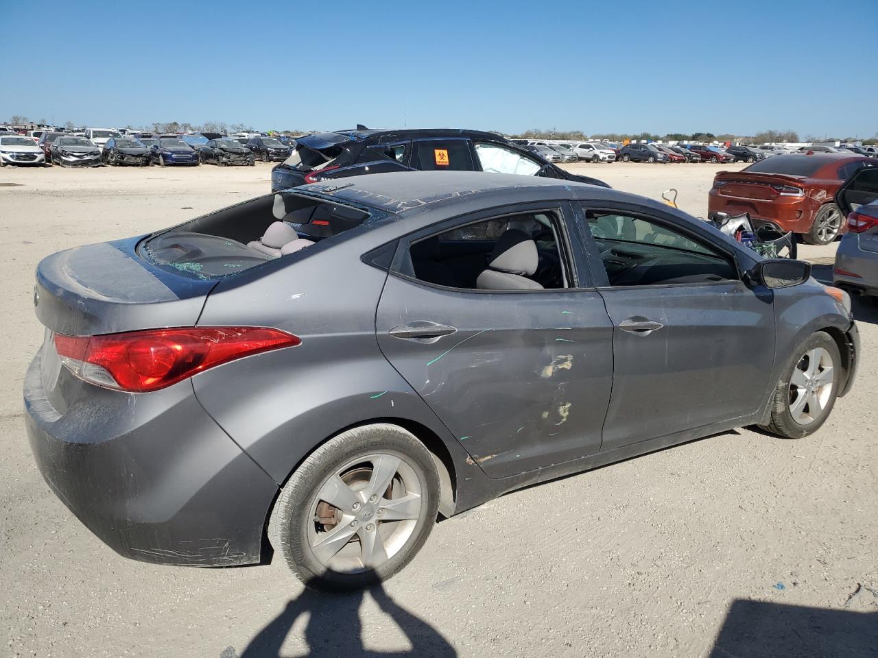 Изображение 3 2013 HYUNDAI ELANTRA GLS 2013 с VIN 5NPDH4AEXDH204258