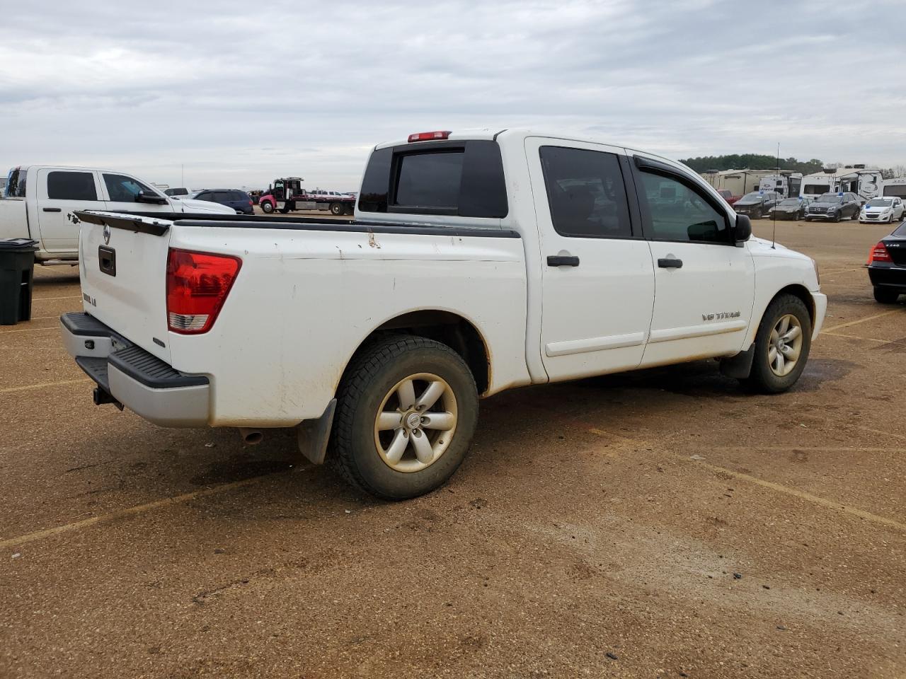 Image 3 of 2013 NISSAN TITAN S 2013 with VIN 1N6BA0EK1DN312351