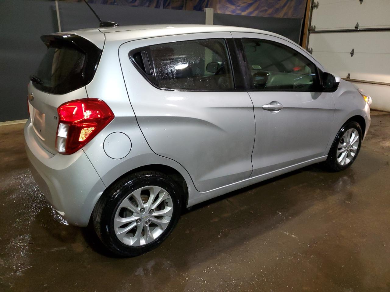 Obraz 3 z 2021 CHEVROLET SPARK 1LT 2021 z VIN KL8CD6SAXMC744843