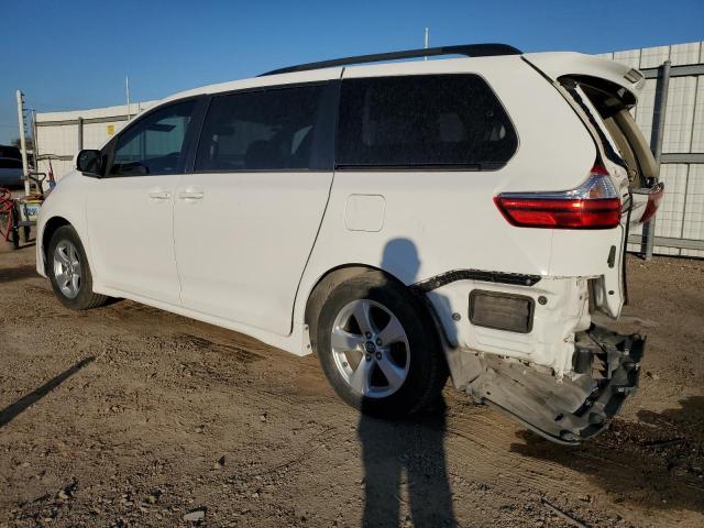 Изображение 2 2019 TOYOTA SIENNA LE 2019 с VIN 5TDKZ3DC0KS017627