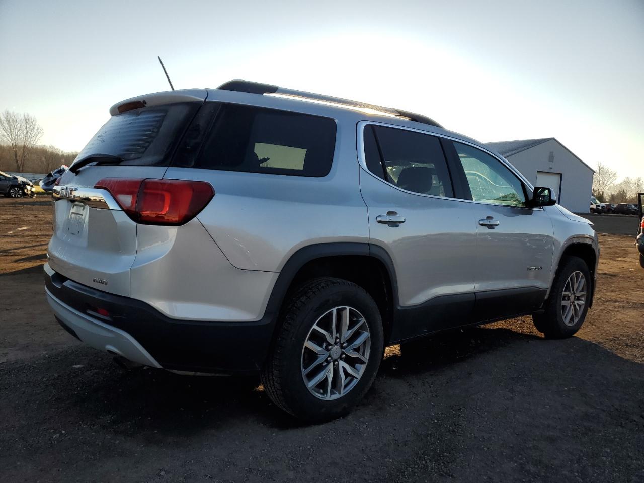 Image 3 of 2017 GMC ACADIA SLE 2017 with VIN 1GKKNSLA2HZ247624