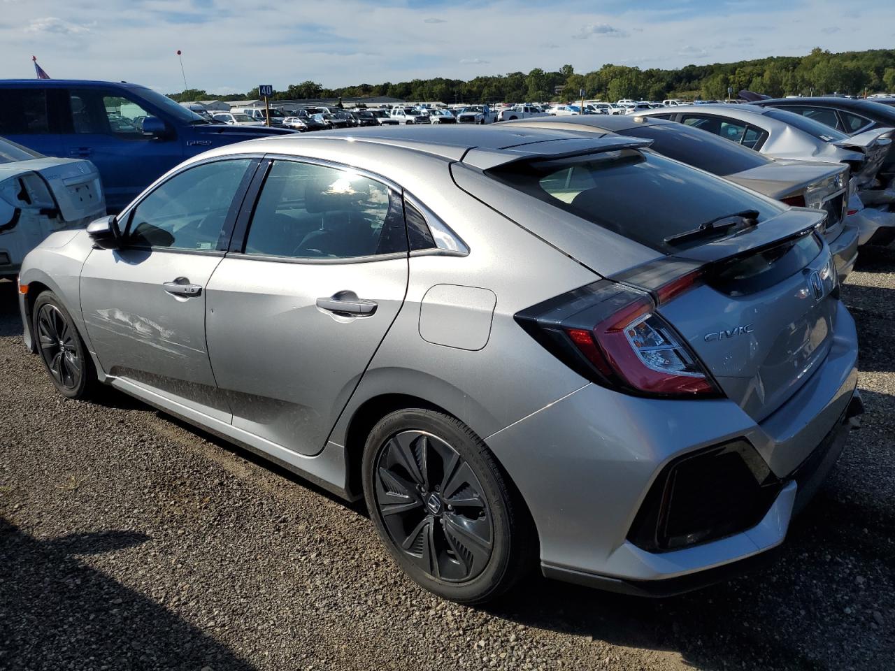 Изображение 2 2018 HONDA CIVIC EX 2018 с VIN SHHFK7H51JU228216