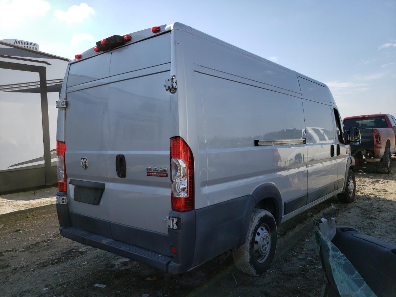 Image 3 of 2015 RAM PROMASTER 3500 3500 HIGH 2015 with VIN 3C6URVJG8FE511933