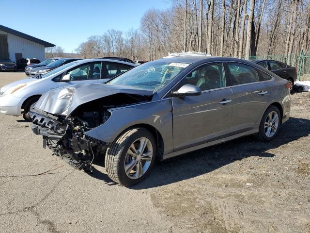 Image 1 of 2019 HYUNDAI SONATA LIMITED 2019 with VIN 5NPE34AF8KH788247