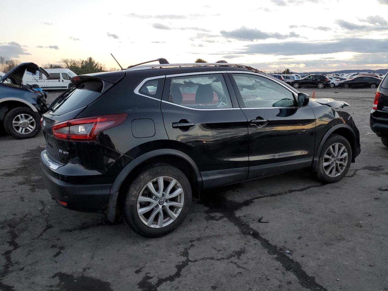 Изображение 3 2020 NISSAN ROGUE SPORT S 2020 с VIN JN1BJ1CW6LW366187