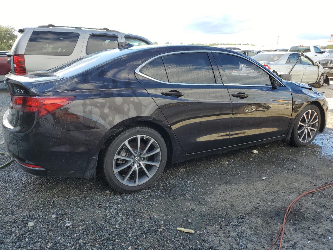 Obraz 3 z 2017 ACURA TLX TECH 2017 z VIN 19UUB2F55HA000934
