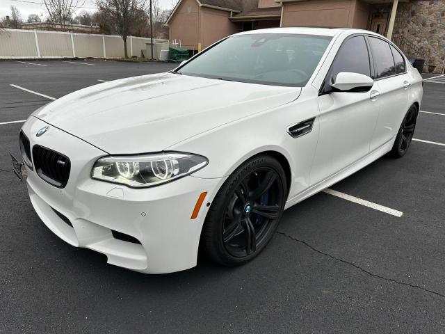 2015 BMW M5  2015 image