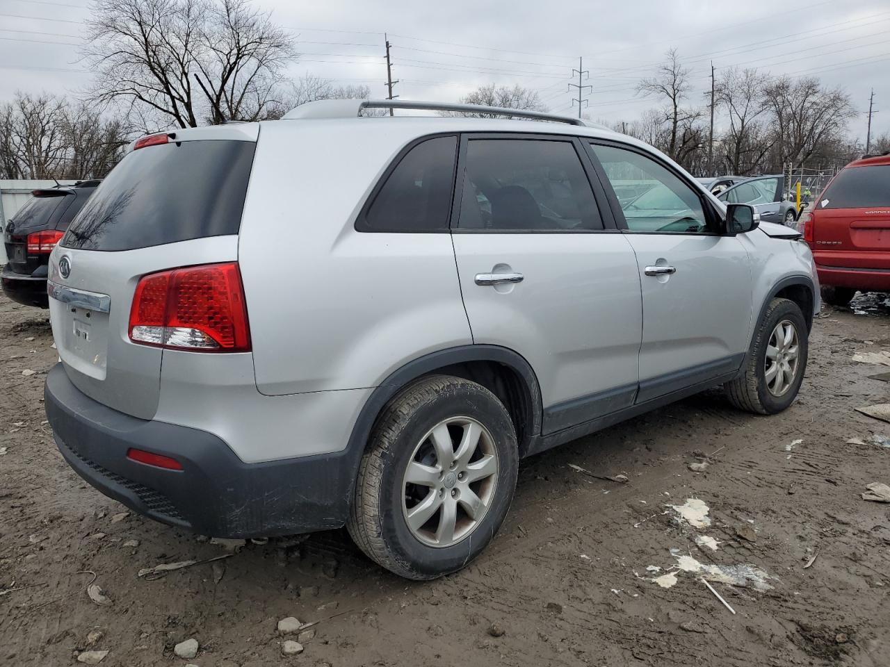 Изображение 3 2012 KIA SORENTO BASE 2012 с VIN 5XYKT4A2XCG297140