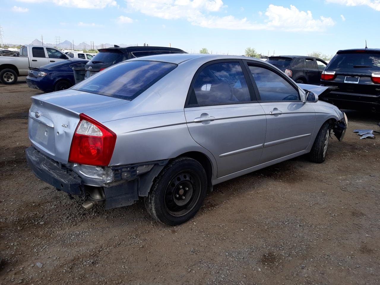 Obraz 3 z 2006 KIA SPECTRA LX 2006 z VIN KNAFE122065205830