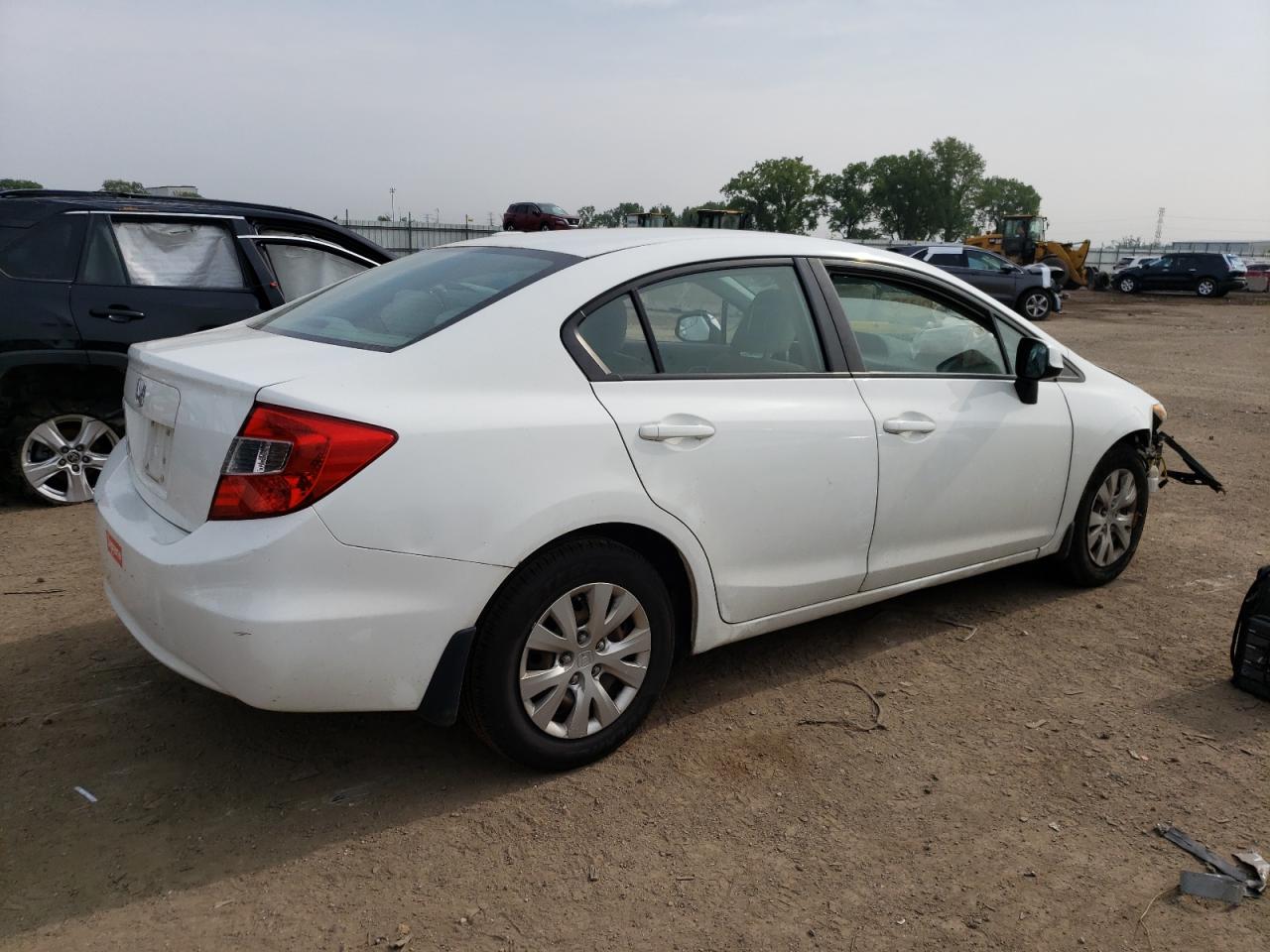 Изображение 3 2012 HONDA CIVIC LX 2012 с VIN 19XFB2F51CE003620