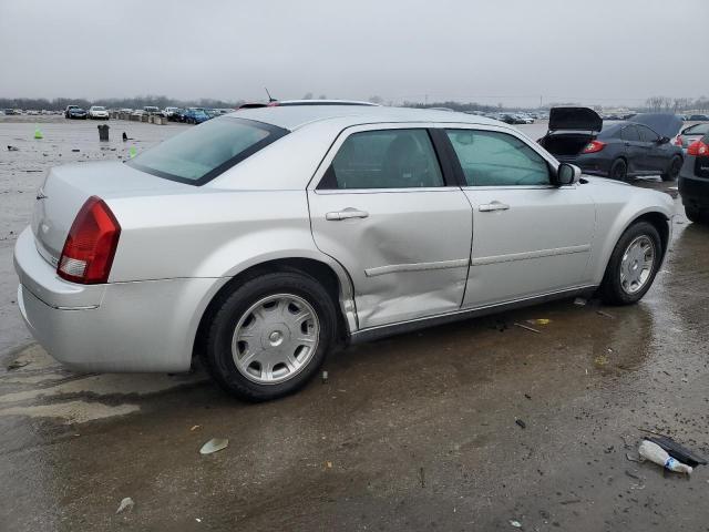 Image 3 of 2005 CHRYSLER 300 TOURING 2005 with VIN 2C3AA53G65H635304