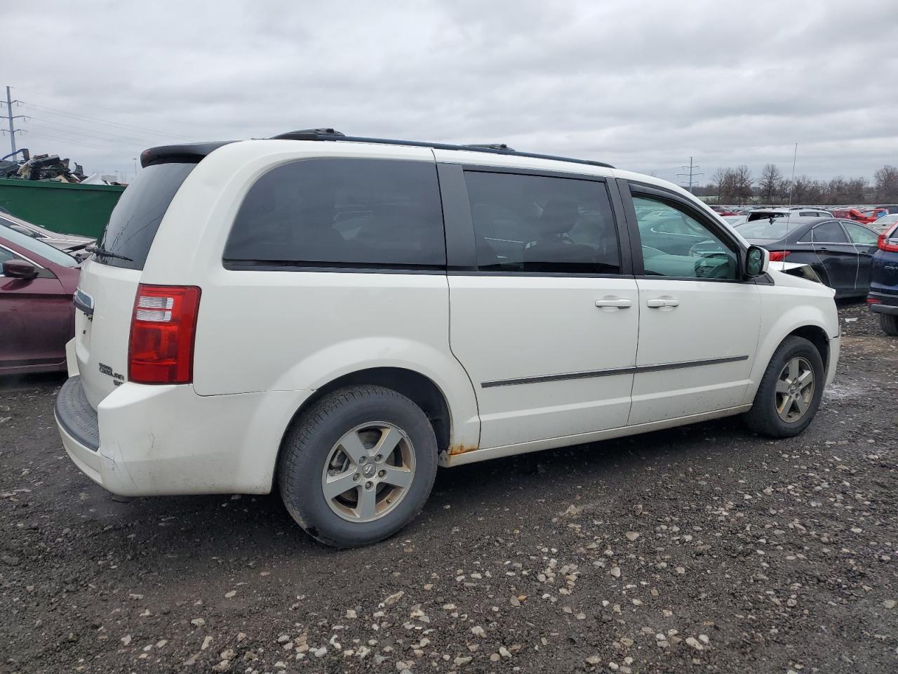 Image 3 of 2010 DODGE GRAND CARAVAN SXT 2010 with VIN 2D4RN5D19AR155133