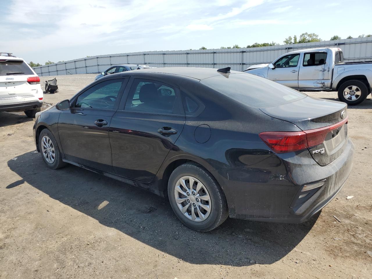 Obraz 2 z Kia Forte Fe 2019 z VIN 3KPF24AD6KE073736