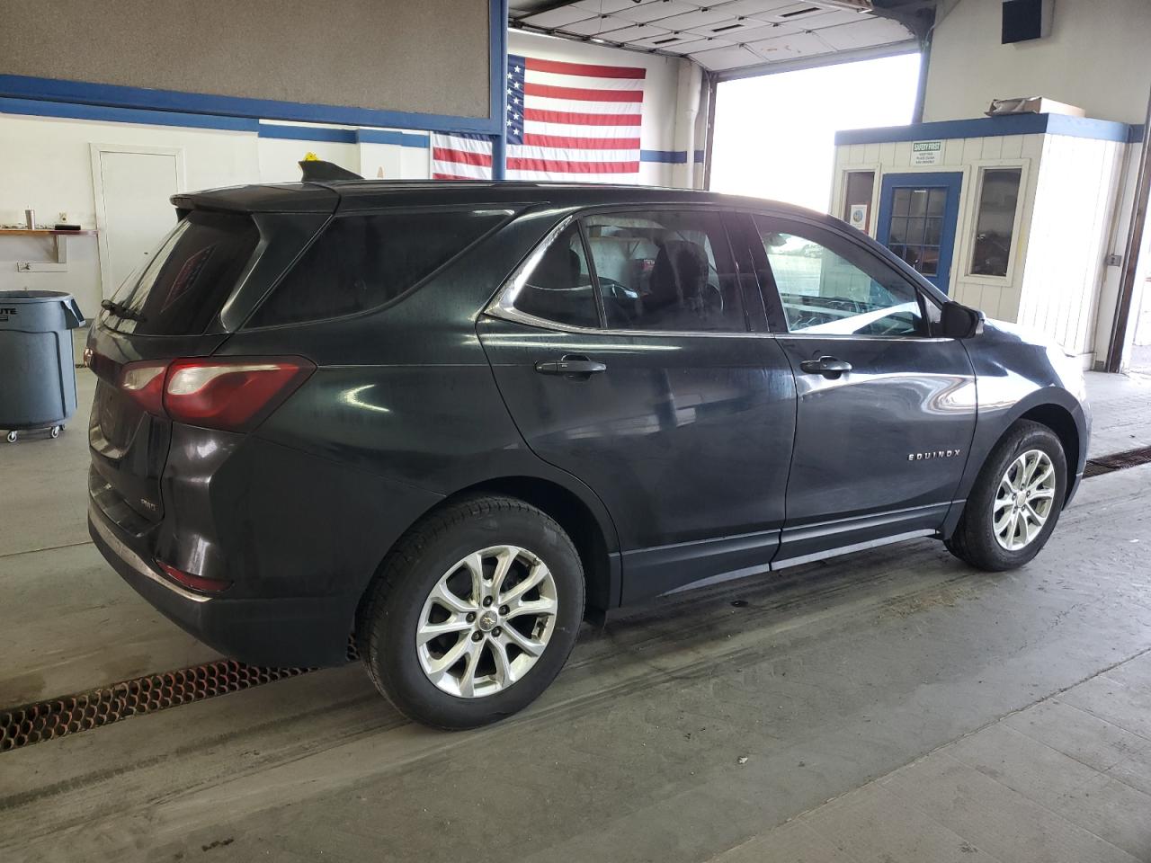 Obraz 3 z 2018 CHEVROLET EQUINOX LT 2018 z VIN 2GNAXSEV8J6249680