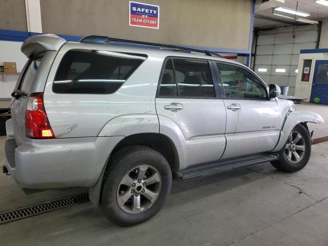 Image 3 of 2006 TOYOTA 4RUNNER LIMITED 2006 with VIN JTEBU17R960104921