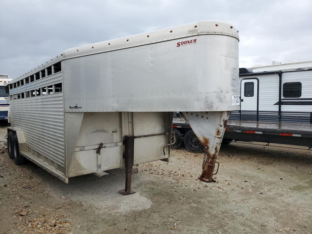 Obraz 1 z 1989 SOON TRAILER 1989 z VIN 1S9SA202XK1097328