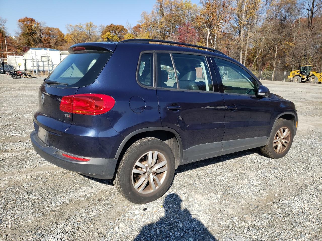 Obraz 3 z 2016 VOLKSWAGEN TIGUAN S 2016 z VIN WVGAV7AX8GW617837