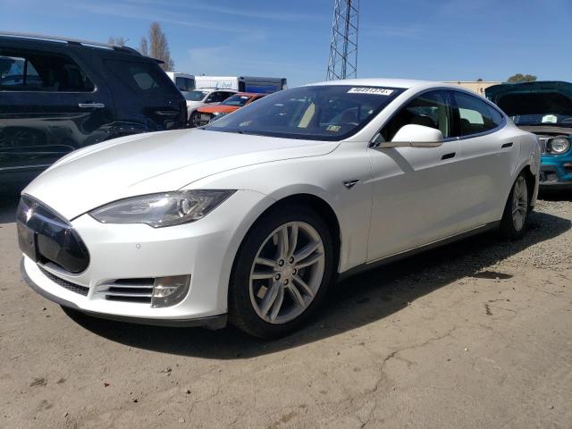 Obraz 1 z 2014 TESLA MODEL S  2014 z VIN 5YJSA1H18EFP33334