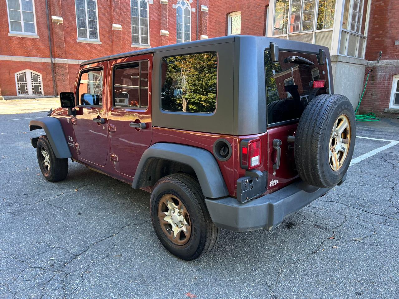 Изображение 3 Jeep Wrangler Unlimited X 2008 с VIN 1J4GA39158L615575
