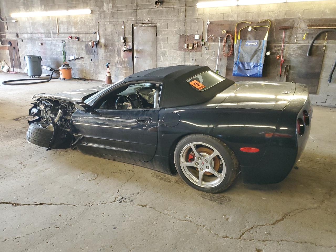 Image 2 of 2003 CHEVROLET CORVETTE  2003 with VIN 1G1YY32G035108710