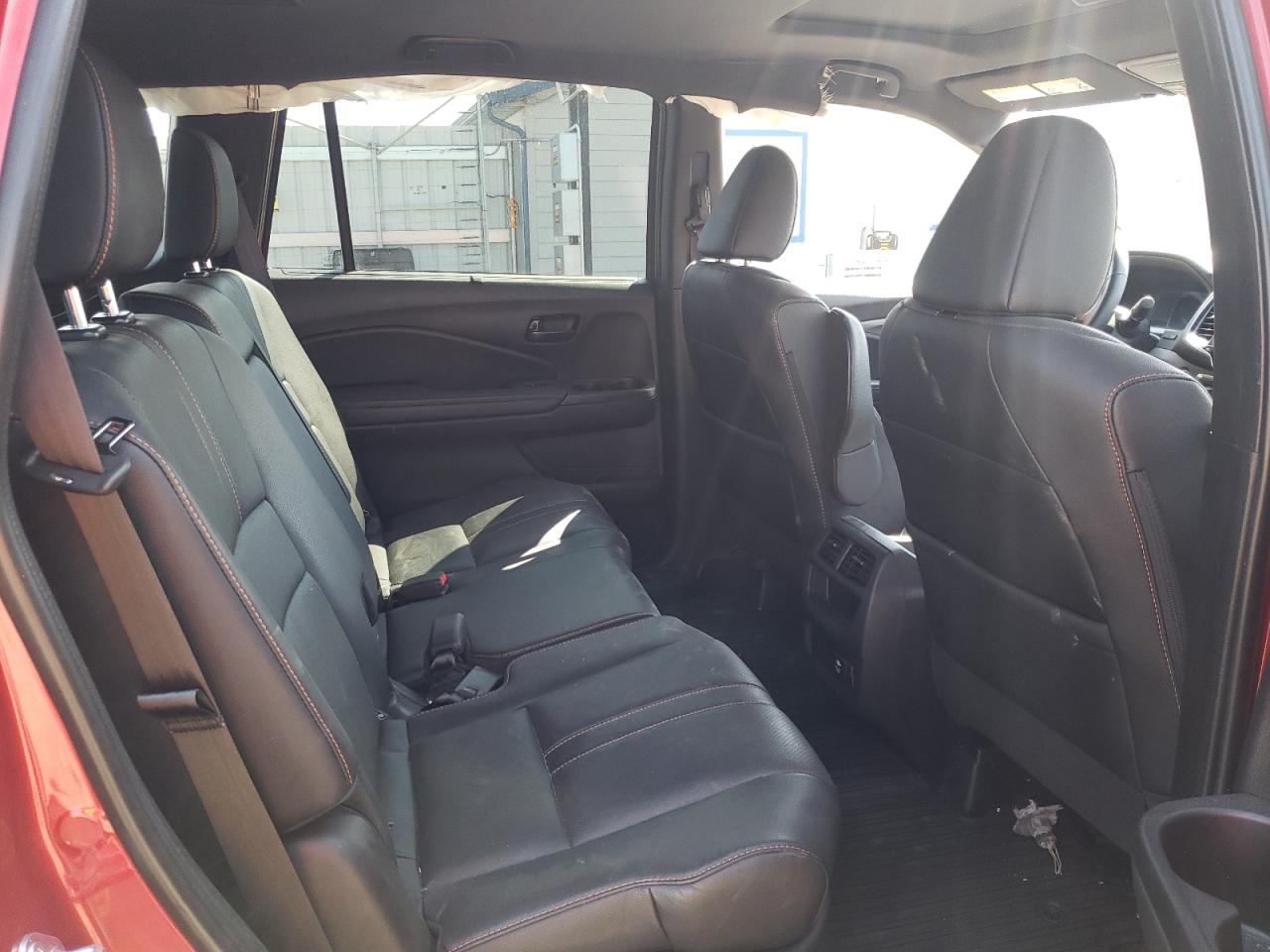 Image 3 of 2022 HONDA PASSPORT TRAIL SPORT 2022 with VIN 5FNYF8H65NB008743