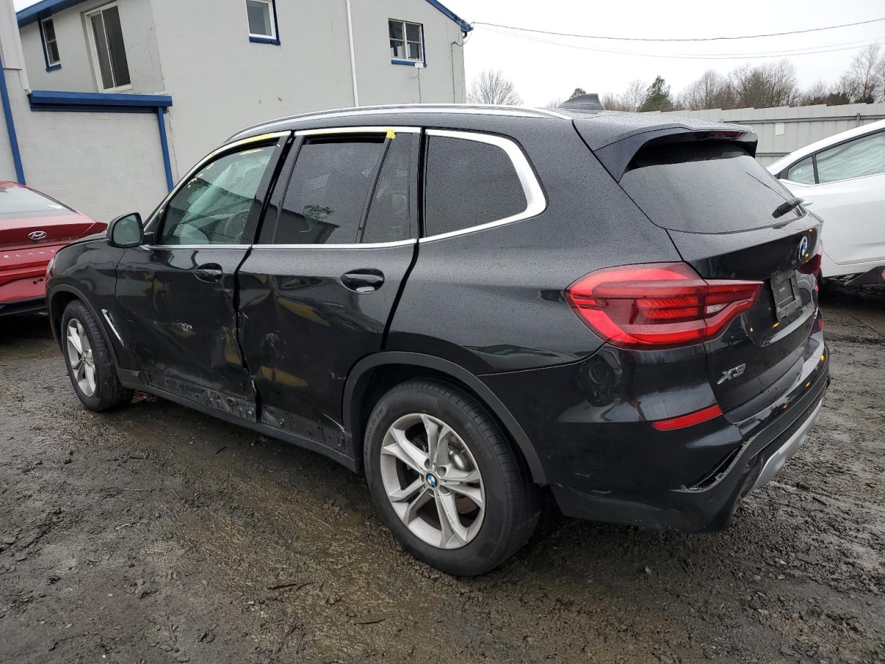 Obraz 2 z 2021 BMW X3 XDRIVE30I 2021 z VIN 5UXTY5C00M9F16070