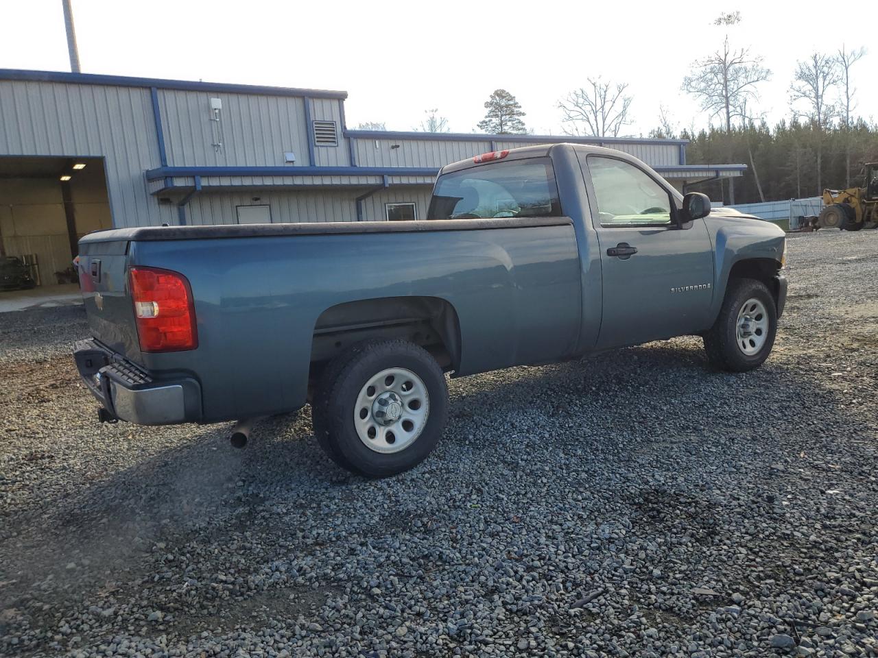 Image 3 of 2008 CHEVROLET SILVERADO C1500 2008 with VIN 1GCEC14X68Z194471