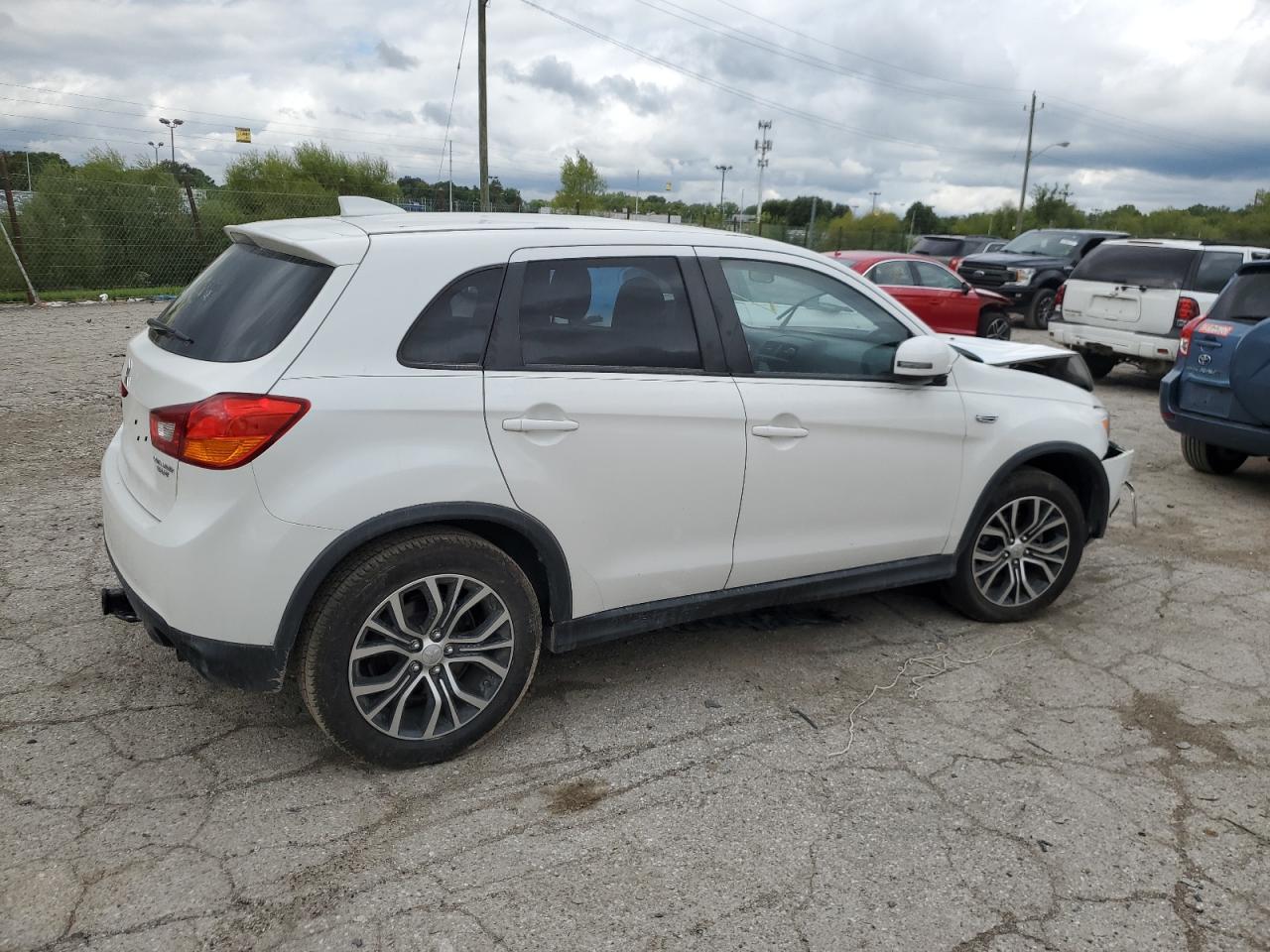 Изображение 3 2017 MITSUBISHI OUTLANDER SPORT ES 2017 с VIN JA4AR3AU1HZ024225