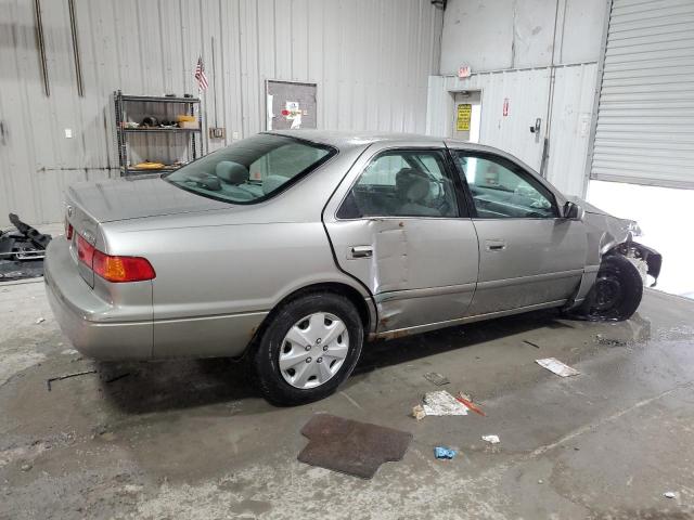 Image 3 of 2000 TOYOTA CAMRY CE 2000 with VIN JT2BG22K9Y0524685