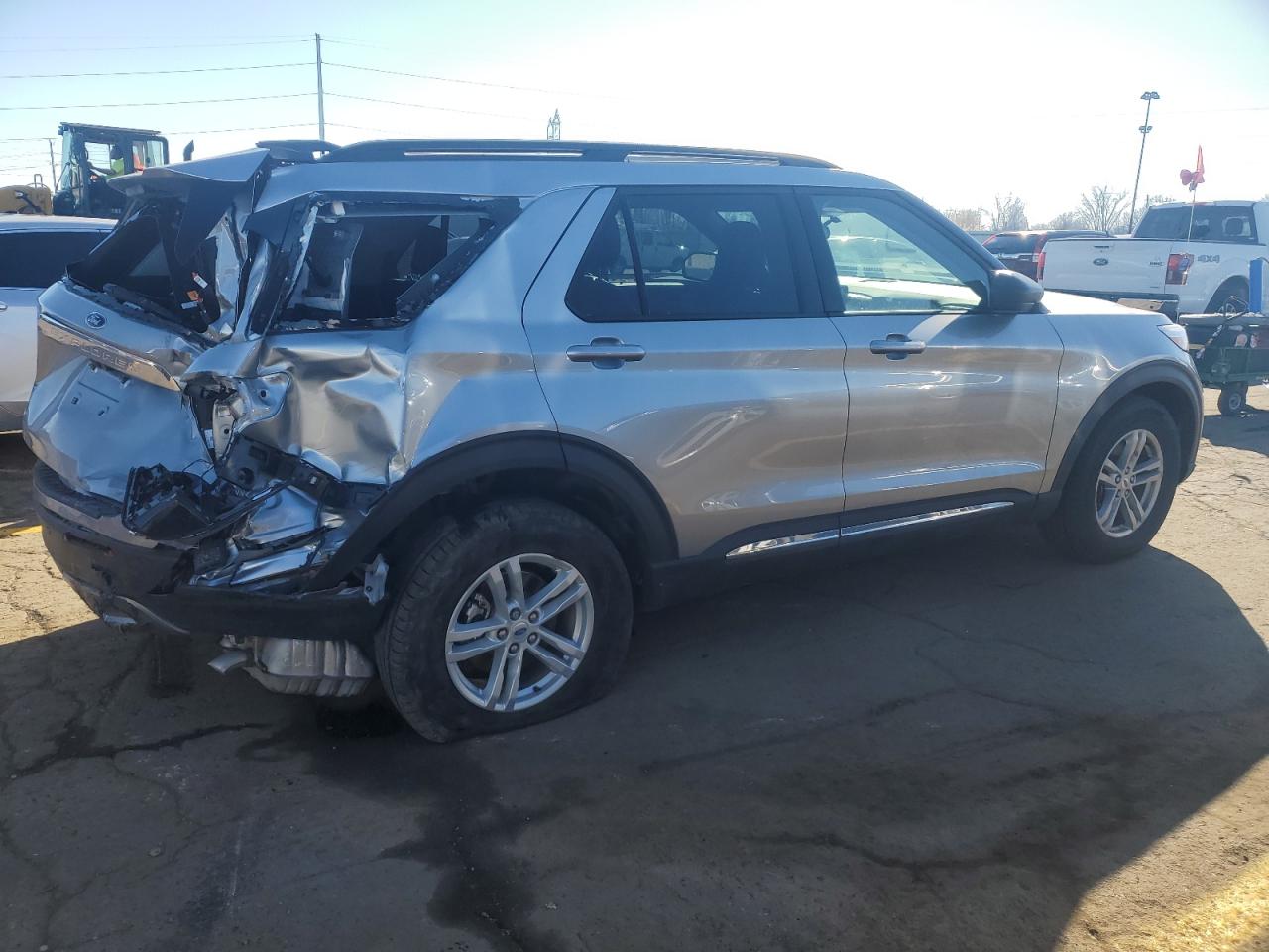 Obraz 3 z 2023 FORD EXPLORER XLT 2023 z VIN 1FMSK8DH0PGB07273