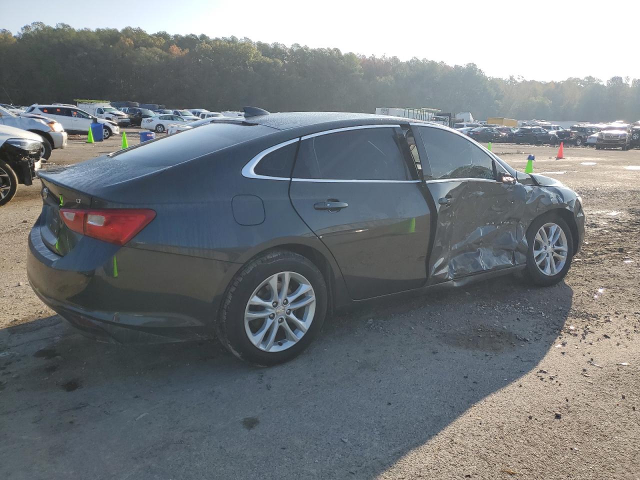 Image 3 of 2016 CHEVROLET MALIBU LT 2016 with VIN 1G1ZE5ST8GF326948
