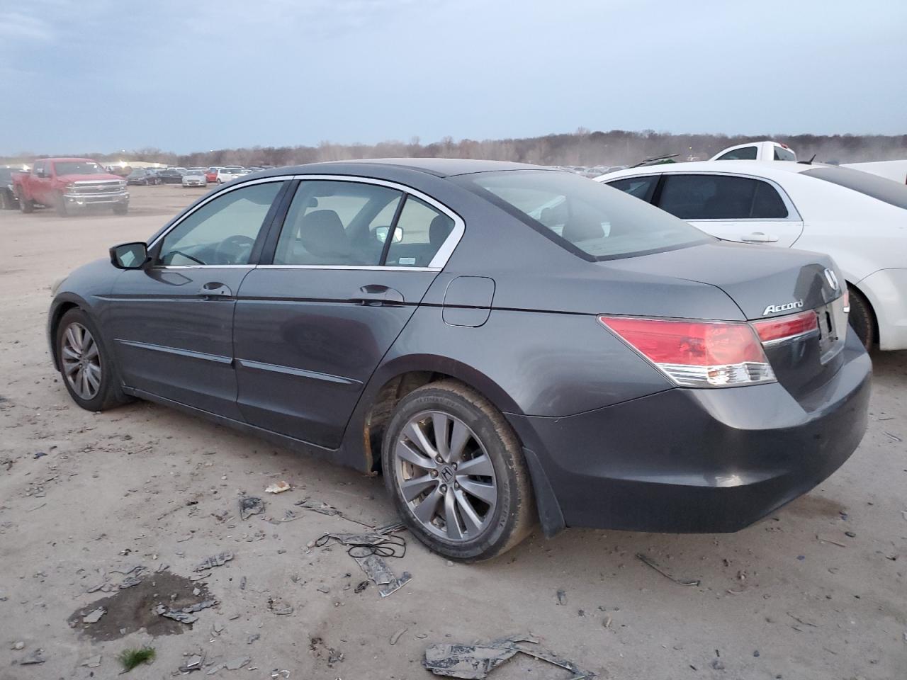 Image 2 of 2011 HONDA ACCORD EX 2011 with VIN 1HGCP2F73BA072625